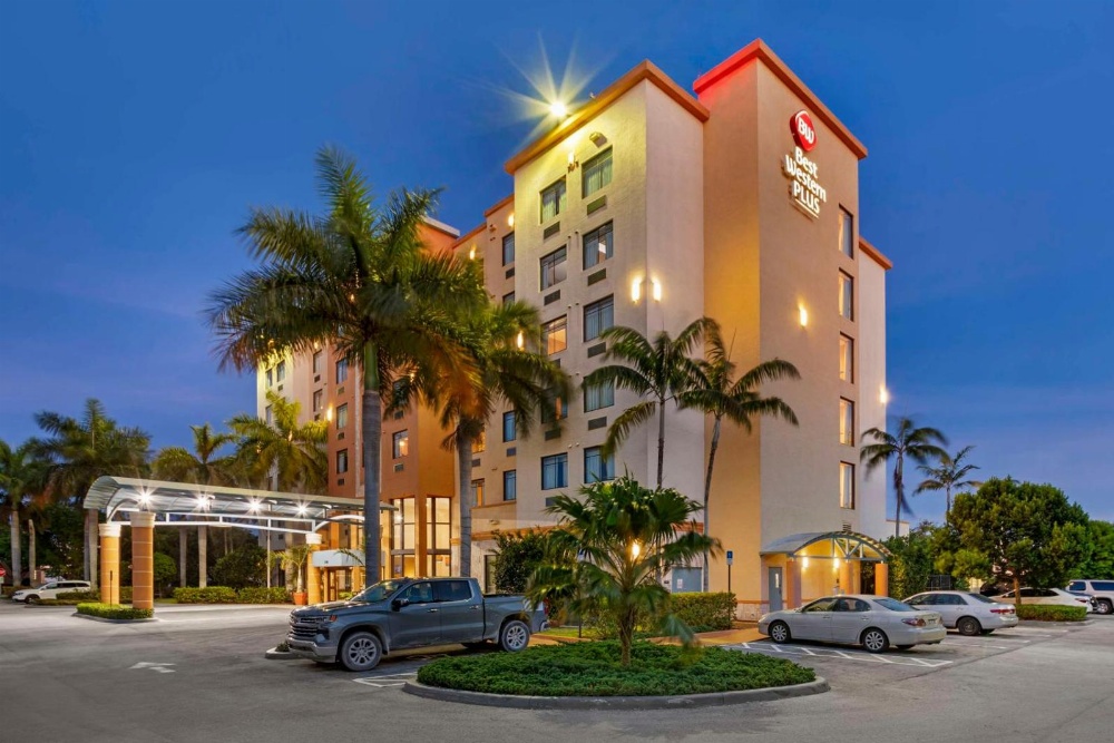 Best Western Plus Miami Executive Airport Hotel & Suites