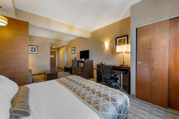 Best Western Plus Miami Executive Airport Hotel & Suites image 22