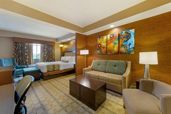 Best Western Plus Miami Executive Airport Hotel & Suites image 9